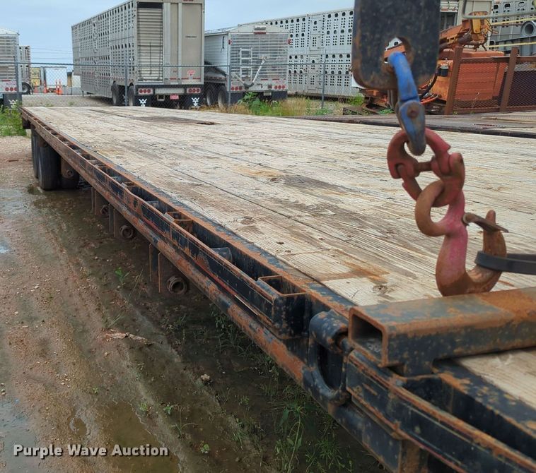 image for item MY9335 2014 Maxey  equipment trailer