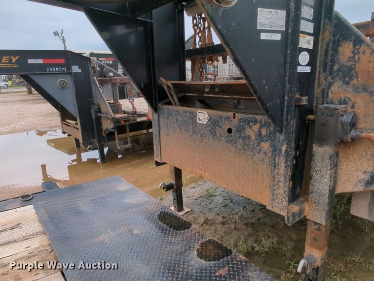 image for item MY9335 2014 Maxey  equipment trailer