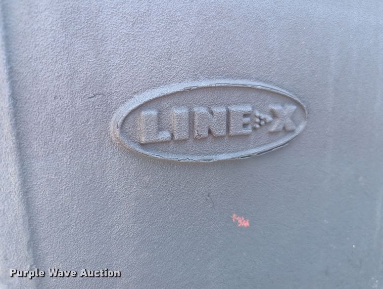 image for item MY9378 2010 Chevrolet Silverado 2500HD  utility bed pickup truck