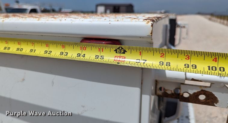 image for item MY9378 2010 Chevrolet Silverado 2500HD  utility bed pickup truck