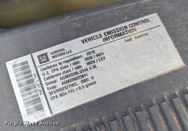 image for item MY9378 2010 Chevrolet Silverado 2500HD  utility bed pickup truck