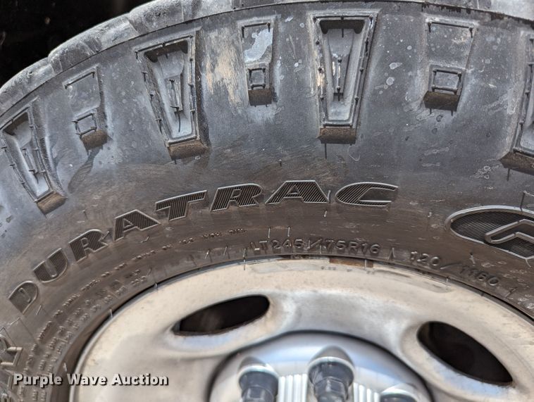 image for item MY9378 2010 Chevrolet Silverado 2500HD  utility bed pickup truck