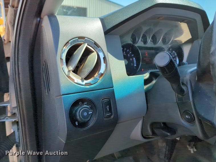 image for item MY9487 2012  Ford F250 Super Duty XLT  SuperCab utility bed pickup truck