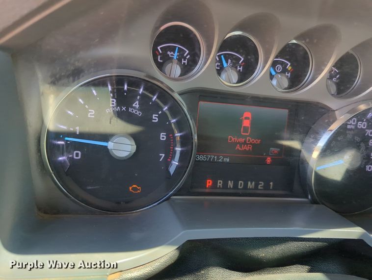 image for item MY9487 2012  Ford F250 Super Duty XLT  SuperCab utility bed pickup truck