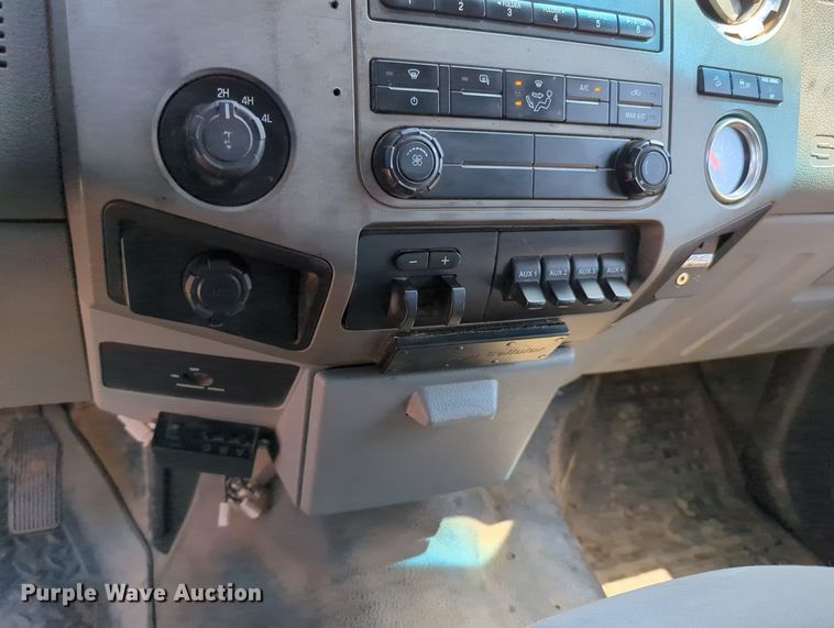 image for item MY9487 2012  Ford F250 Super Duty XLT  SuperCab utility bed pickup truck