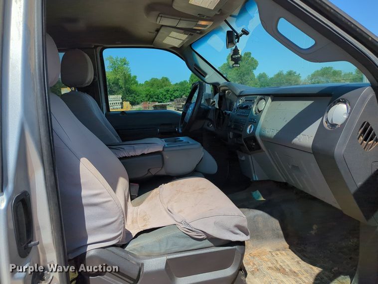 image for item MY9487 2012  Ford F250 Super Duty XLT  SuperCab utility bed pickup truck