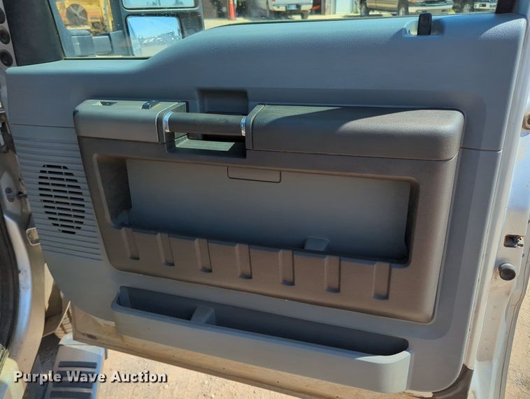 image for item MY9487 2012  Ford F250 Super Duty XLT  SuperCab utility bed pickup truck