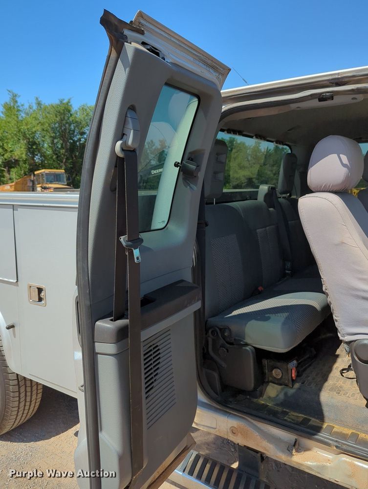 image for item MY9487 2012  Ford F250 Super Duty XLT  SuperCab utility bed pickup truck