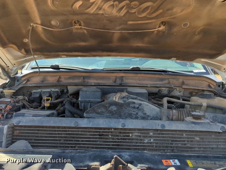 image for item MY9487 2012  Ford F250 Super Duty XLT  SuperCab utility bed pickup truck