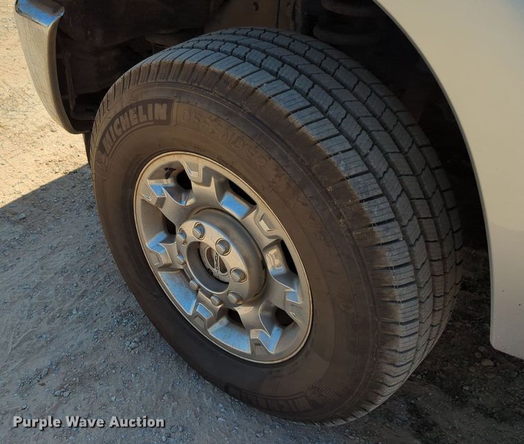 image for item MY9487 2012  Ford F250 Super Duty XLT  SuperCab utility bed pickup truck