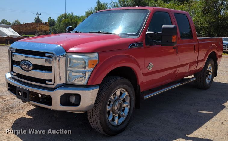 image for item MY9488 2011  Ford F250 Super Duty  Crew Cab pickup truck