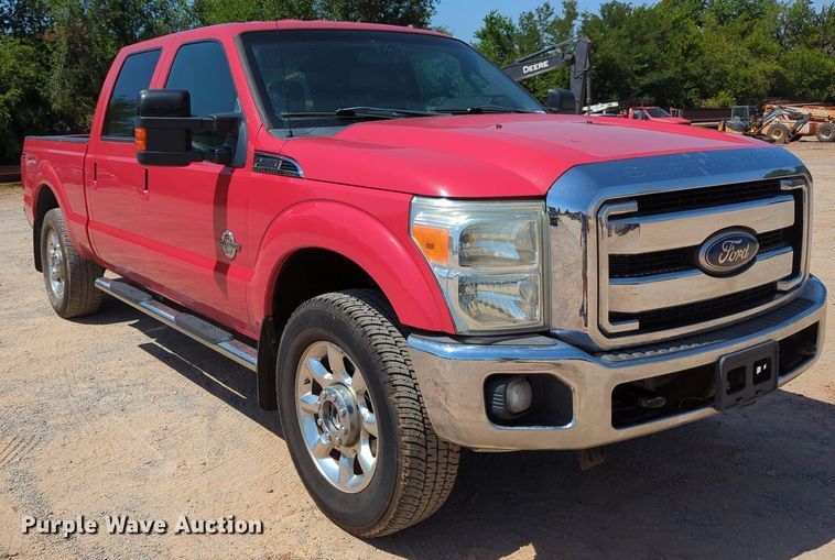 image for item MY9488 2011  Ford F250 Super Duty  Crew Cab pickup truck