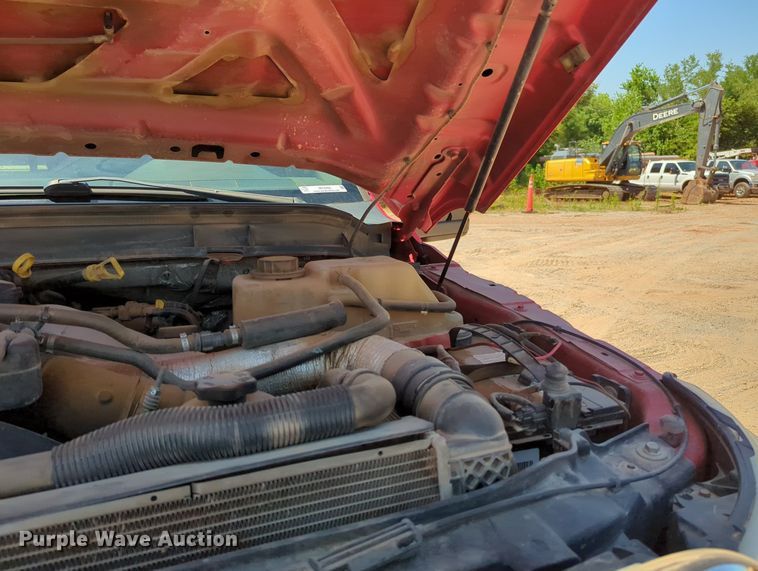 image for item MY9488 2011  Ford F250 Super Duty  Crew Cab pickup truck