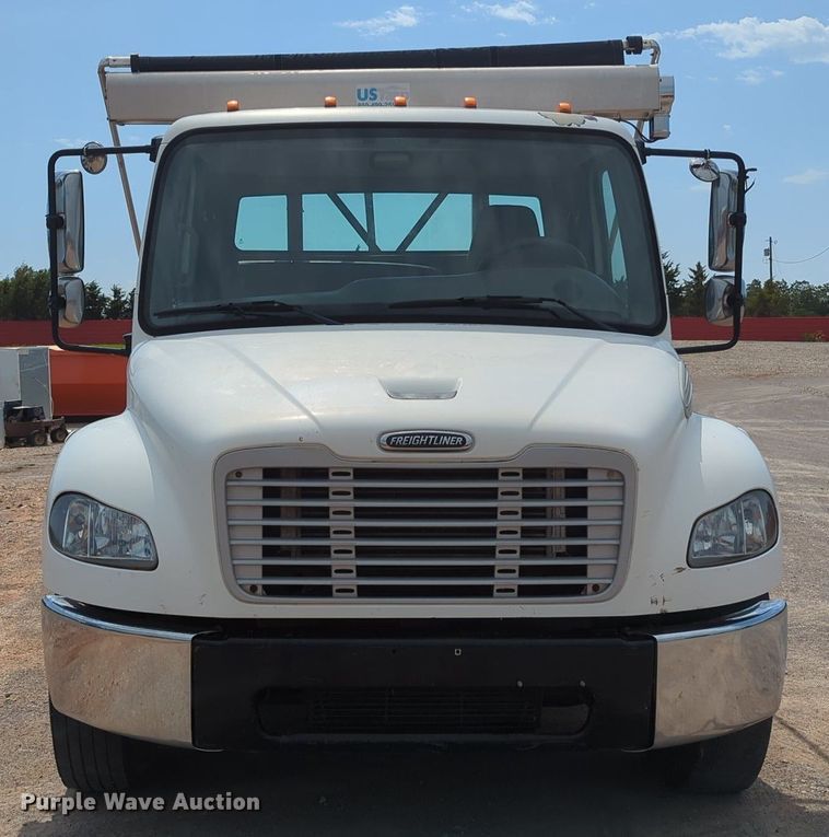 image for item MY9491 2006 Freightliner M2  roll-off container truck