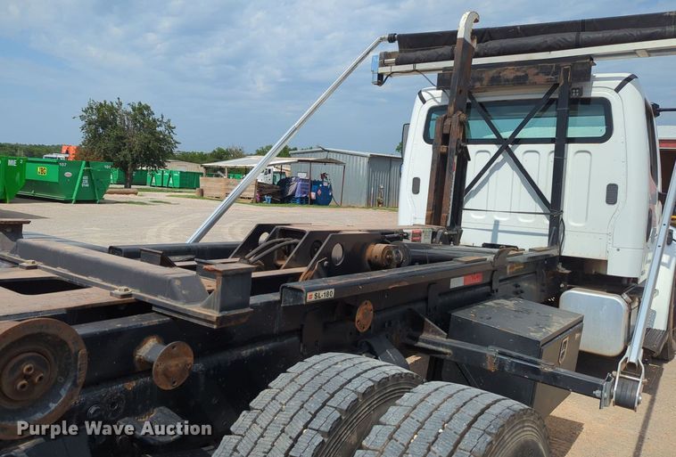 image for item MY9491 2006 Freightliner M2  roll-off container truck