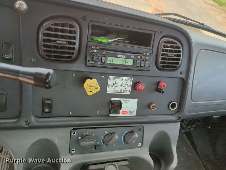 image for item MY9491 2006 Freightliner M2  roll-off container truck