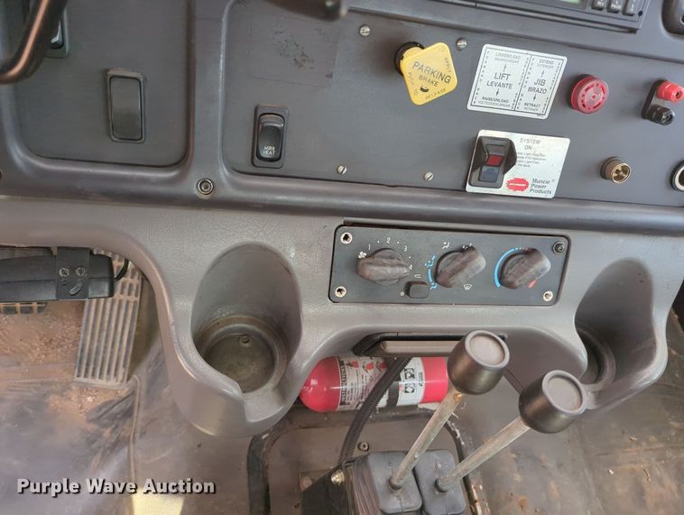 image for item MY9491 2006 Freightliner M2  roll-off container truck