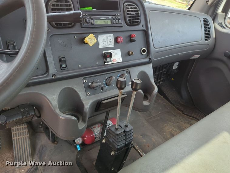 image for item MY9491 2006 Freightliner M2  roll-off container truck