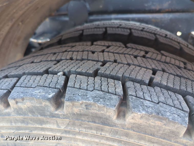 image for item MY9491 2006 Freightliner M2  roll-off container truck