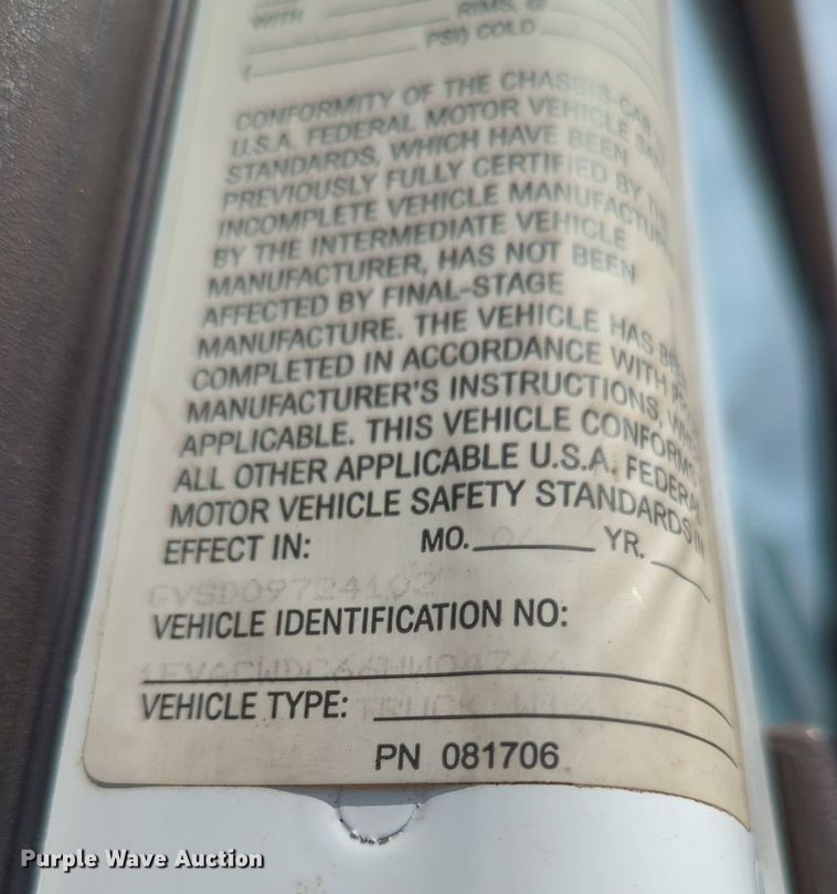 image for item MY9491 2006 Freightliner M2  roll-off container truck