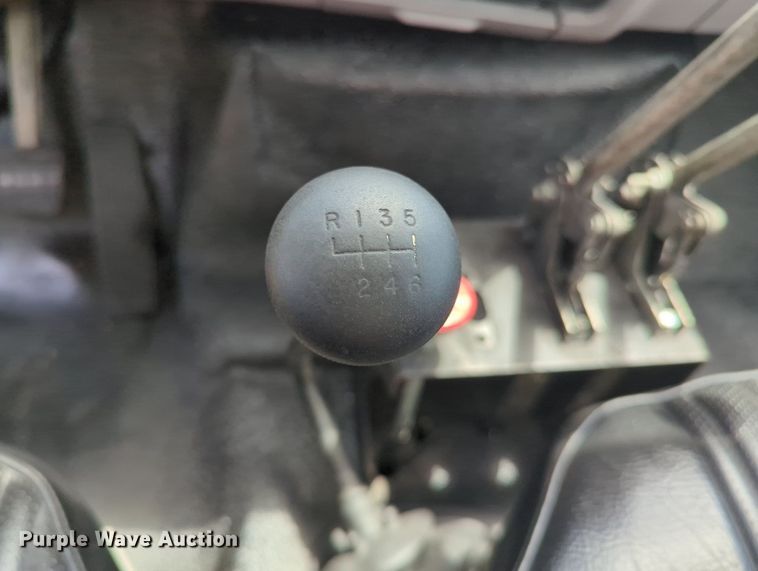 image for item MY9501 1998 Ford F800  water truck