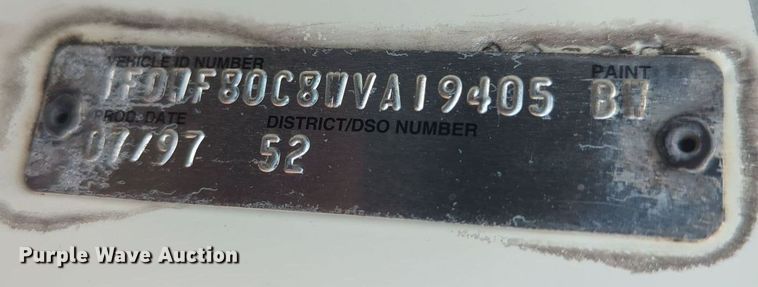 image for item MY9501 1998 Ford F800  water truck