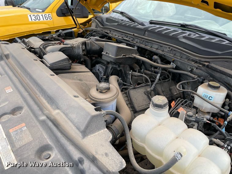 image for item MY9504 2020 Ford  F350 Super Duty  utility bed pickup truck