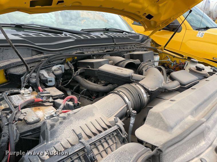 image for item MY9504 2020 Ford  F350 Super Duty  utility bed pickup truck