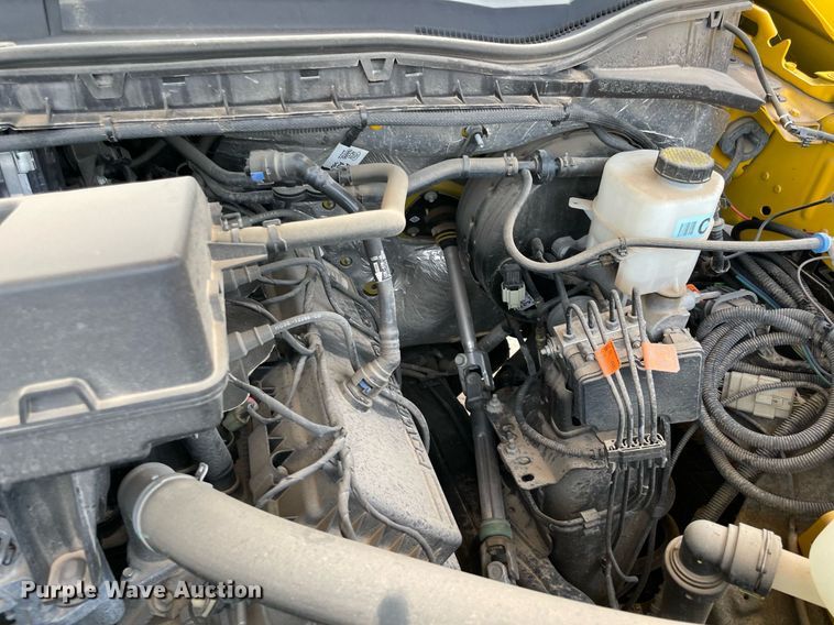 image for item MY9504 2020 Ford  F350 Super Duty  utility bed pickup truck