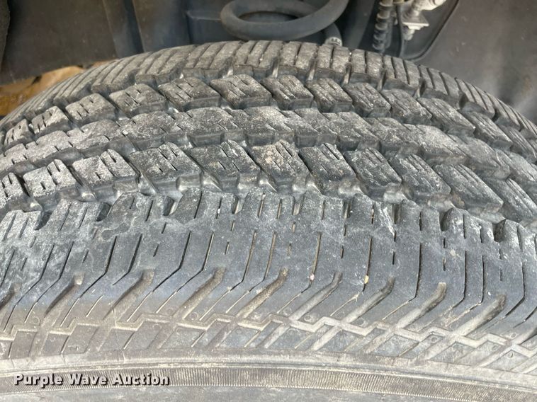 image for item MY9504 2020 Ford  F350 Super Duty  utility bed pickup truck