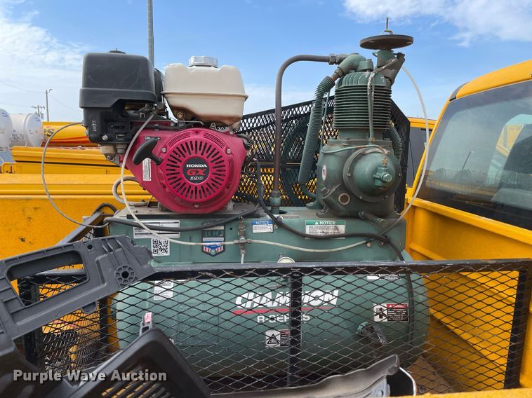 image for item MY9505 2019  Ford F350 Super Duty XL  utility bed pickup truck