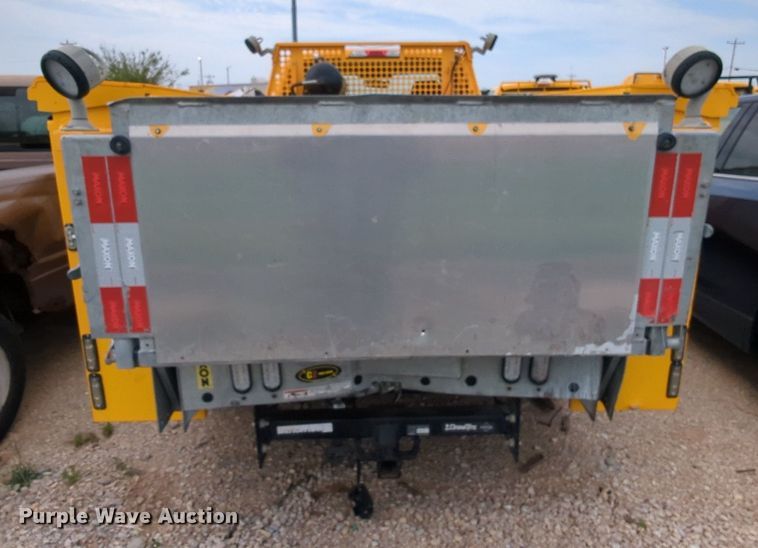 image for item MY9516 2019  Ford F350 Super Duty XL  utility bed pickup truck