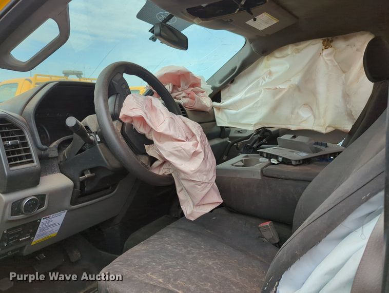 image for item MY9516 2019  Ford F350 Super Duty XL  utility bed pickup truck