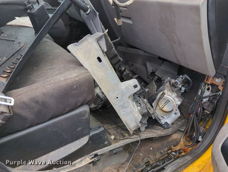 image for item MY9516 2019  Ford F350 Super Duty XL  utility bed pickup truck