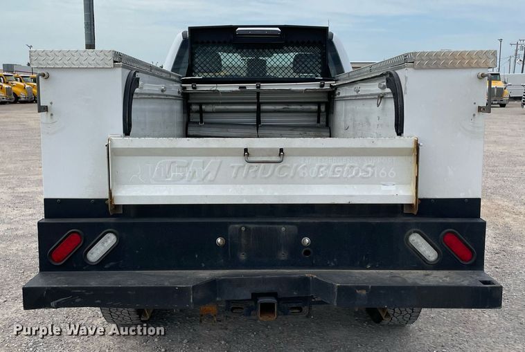 image for item MY9519 2017  Ford F350 Super Duty XL  utility bed pickup truck