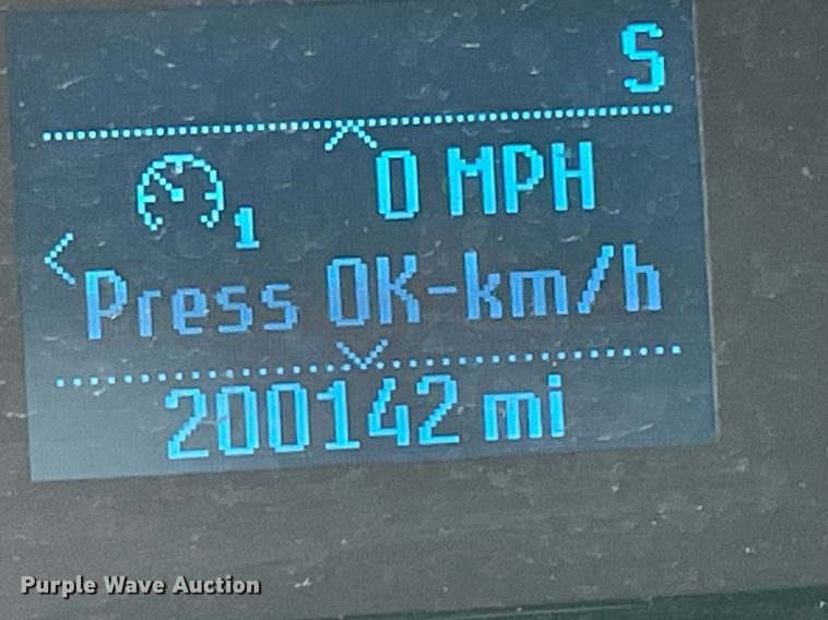 image for item MY9519 2017  Ford F350 Super Duty XL  utility bed pickup truck