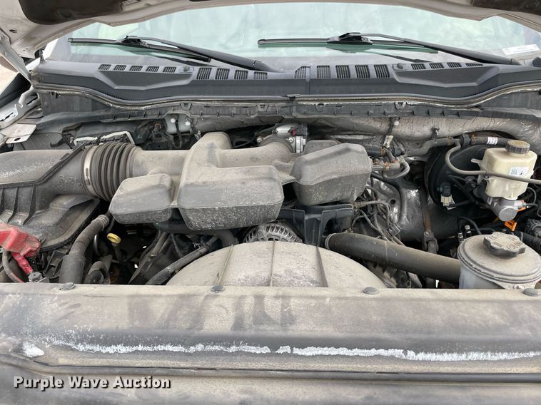 image for item MY9519 2017  Ford F350 Super Duty XL  utility bed pickup truck