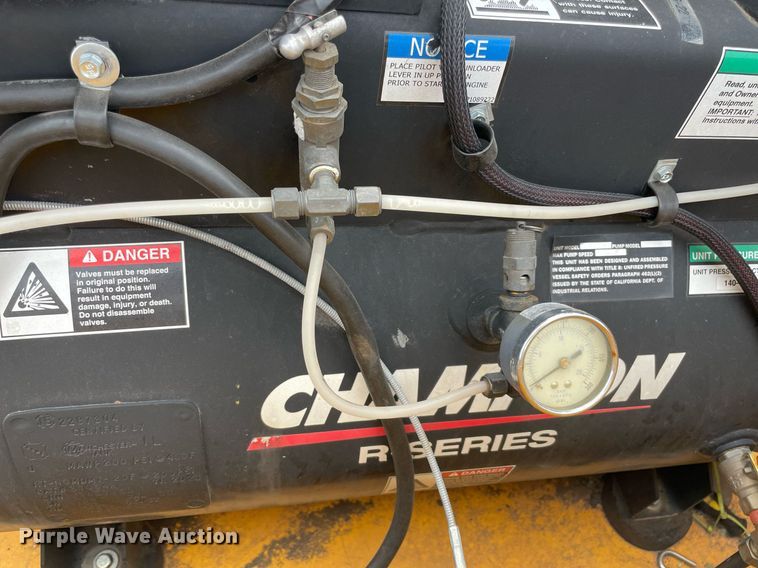 image for item MY9522 2020  Ford F350 Super Duty XL  utility bed pickup truck