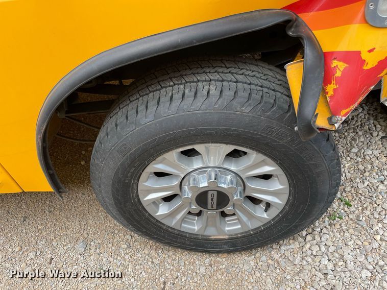 image for item MY9522 2020  Ford F350 Super Duty XL  utility bed pickup truck