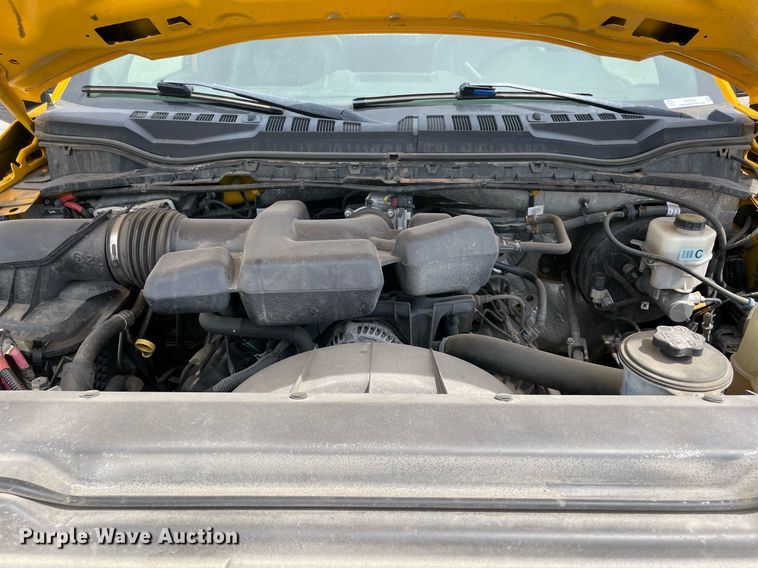 image for item MY9528 2019  Ford F350 Super Duty XL  utility bed pickup truck