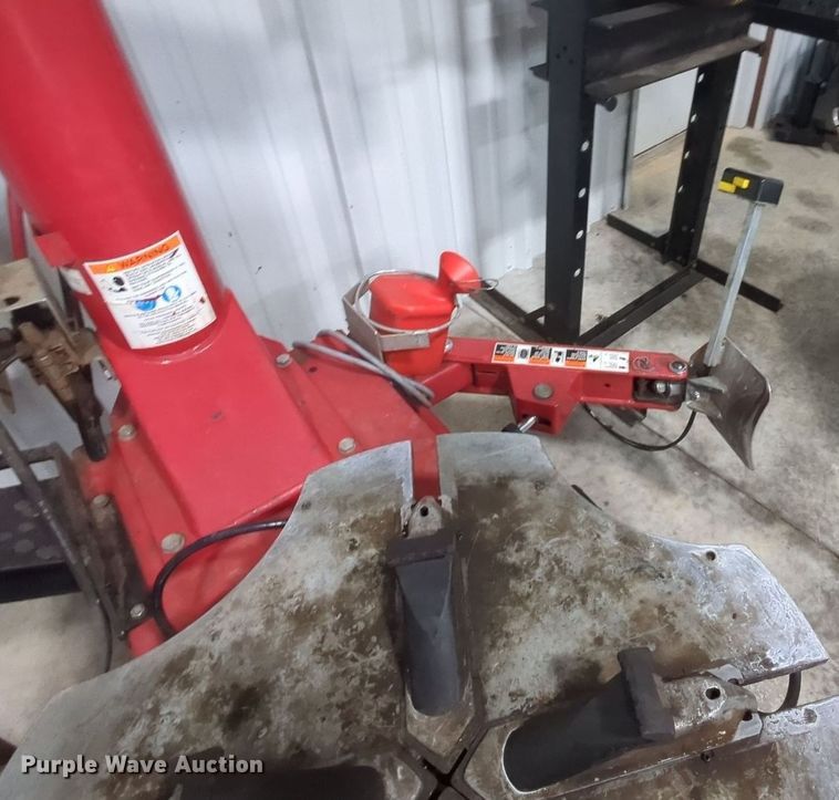 image for item MY9800 Hunter TCX535  tire machine