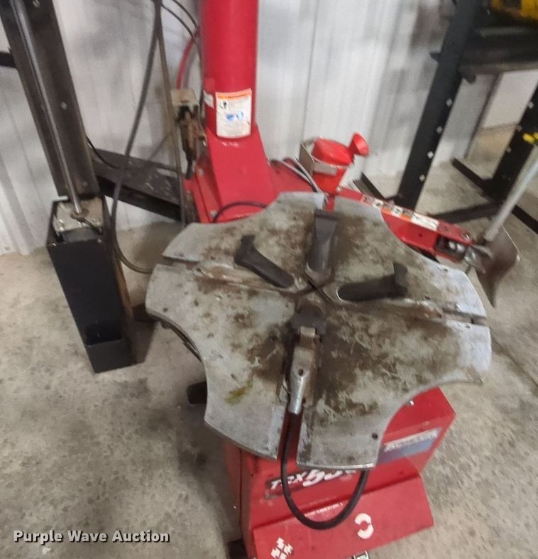 image for item MY9800 Hunter TCX535  tire machine