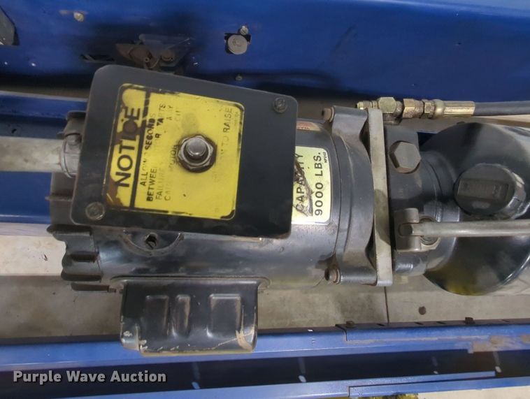 image for item MY9801 Rotary  two post automotive lift