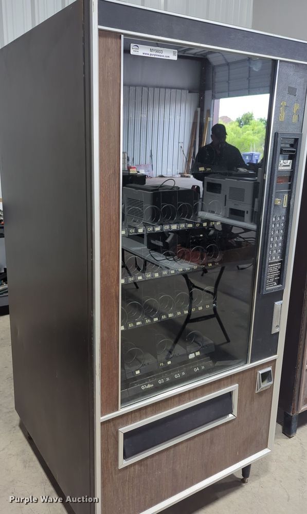 image for item MY9803 Federal Machine 3014  vending machine