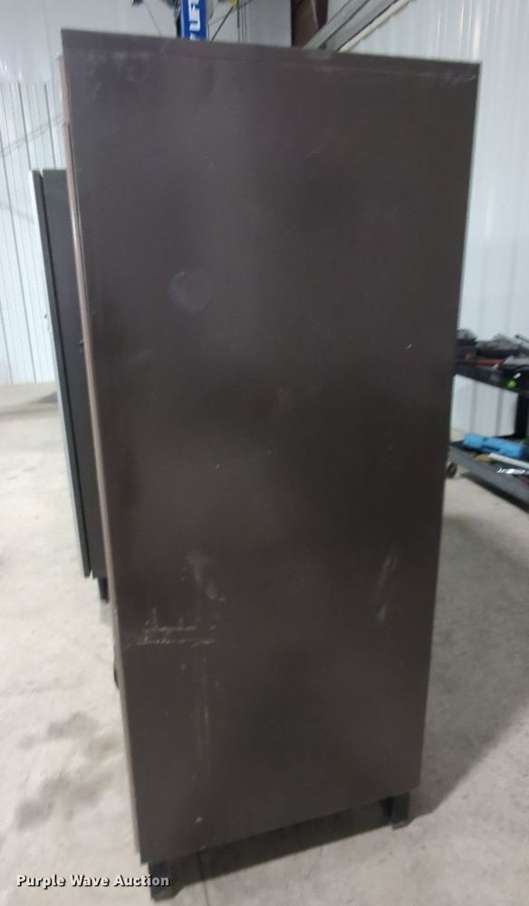 image for item MY9804 Polyvend  vending machine