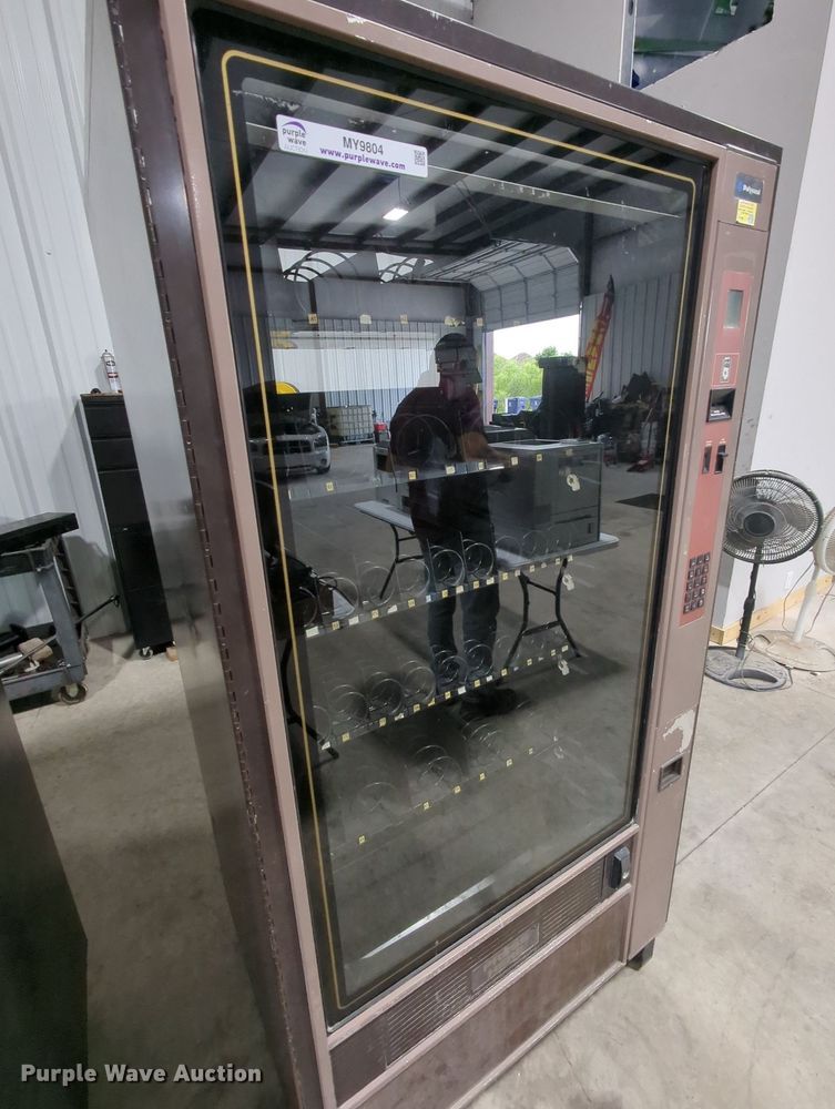 image for item MY9804 Polyvend  vending machine