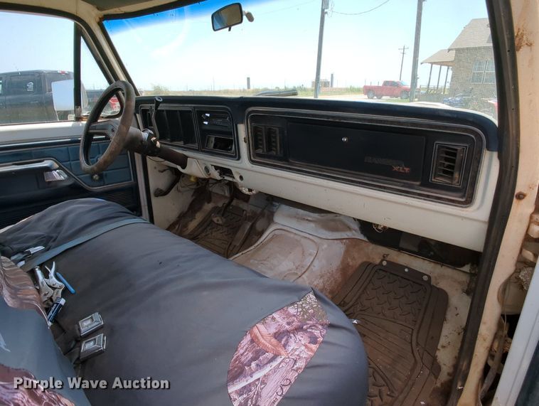 image for item MY9864 1977 Ford F150 Ranger  pickup truck