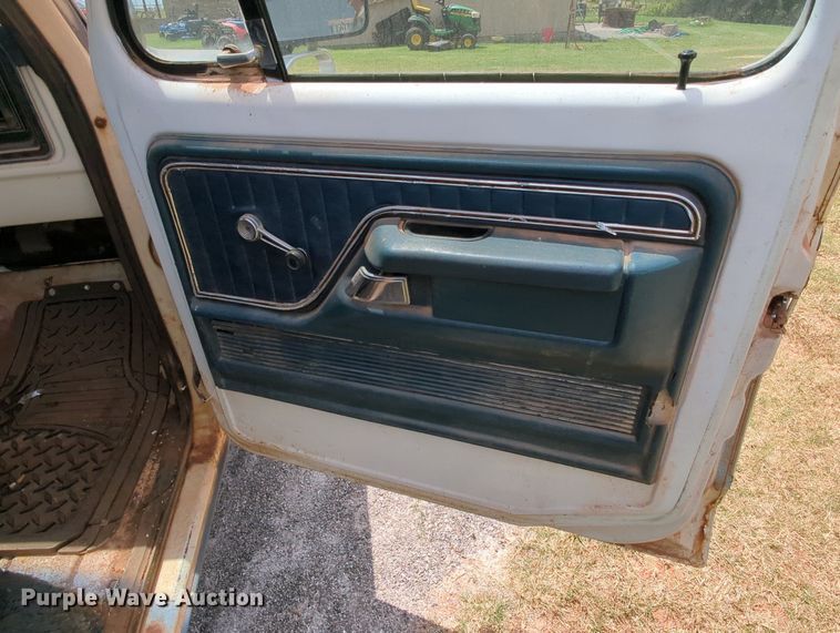 image for item MY9864 1977 Ford F150 Ranger  pickup truck