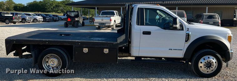 image for item NA9011 2017 Ford F450 Super Duty XL  flatbed truck