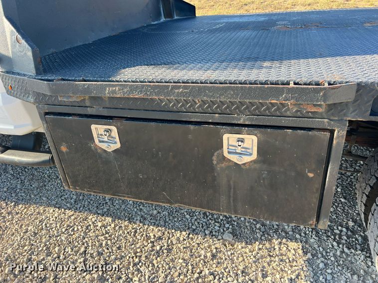 image for item NA9011 2017 Ford F450 Super Duty XL  flatbed truck